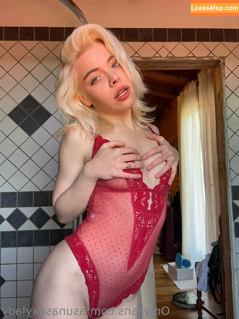littlesabrina /  leaked photo photo #0047