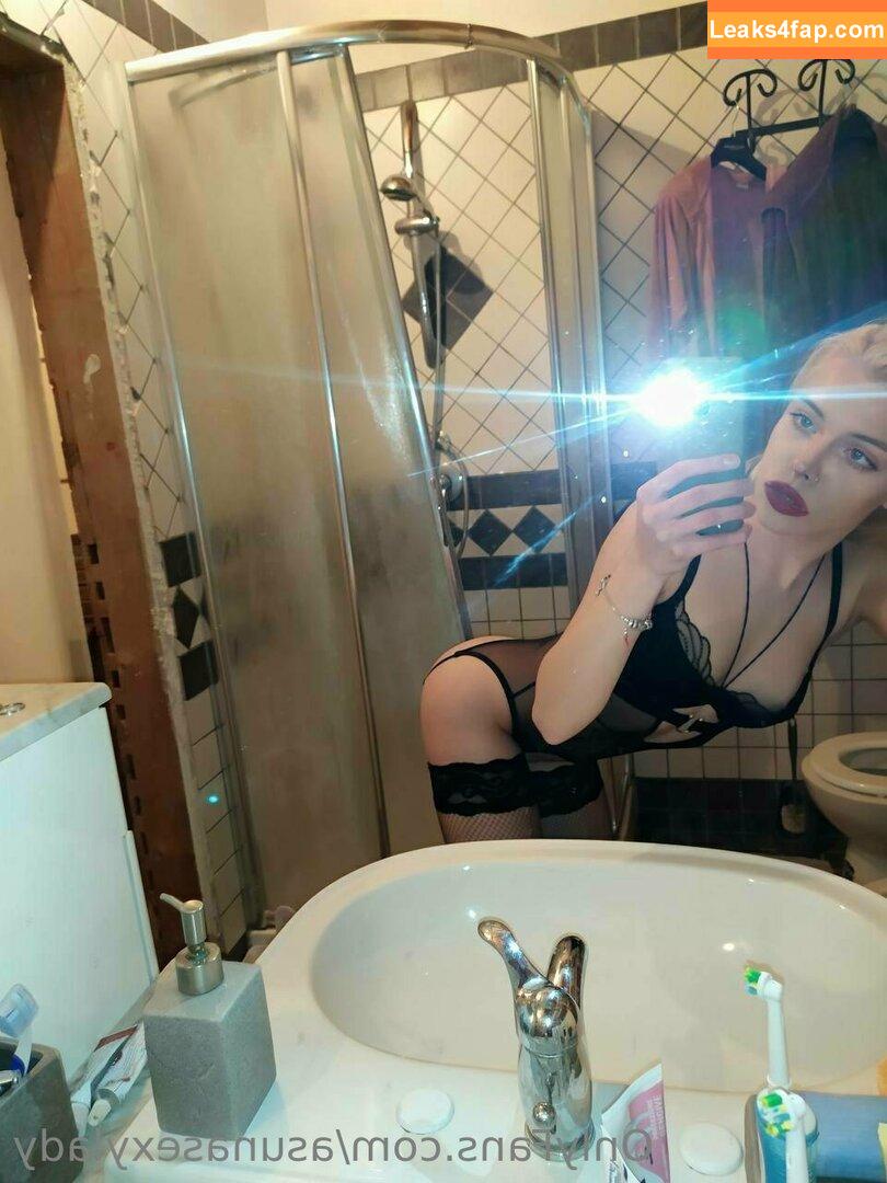 littlesabrina /  leaked photo photo #0914