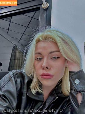 littlesabrina photo #0004