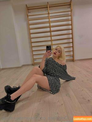 littlesabrina photo #0015