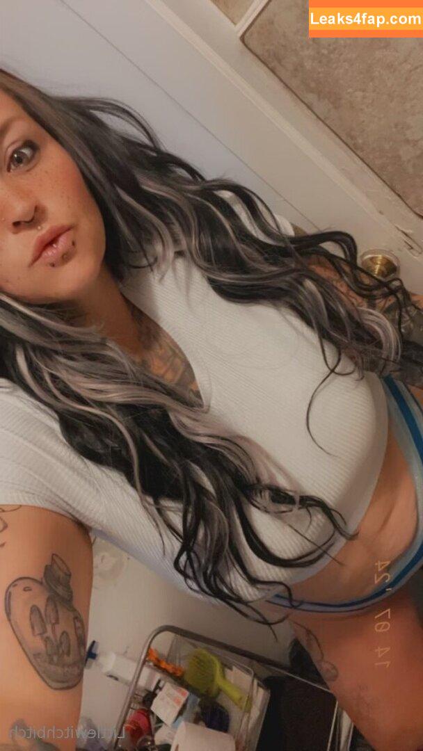 littlewitchbitchbritfree /  leaked photo photo #0004