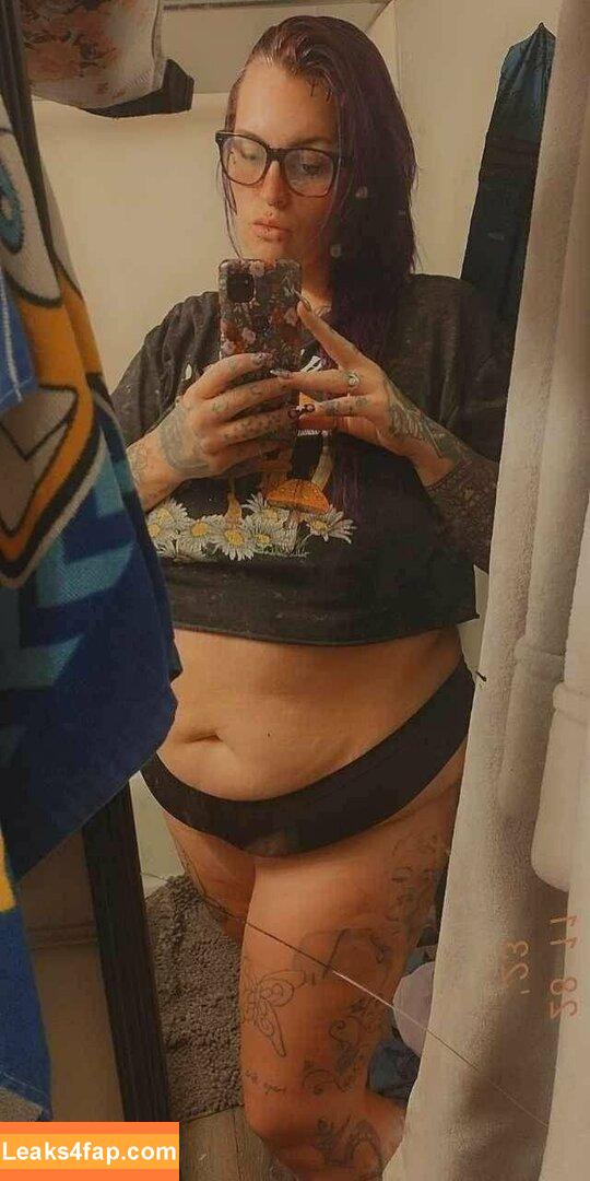 littlewitchbitchbritfree /  leaked photo photo #0014