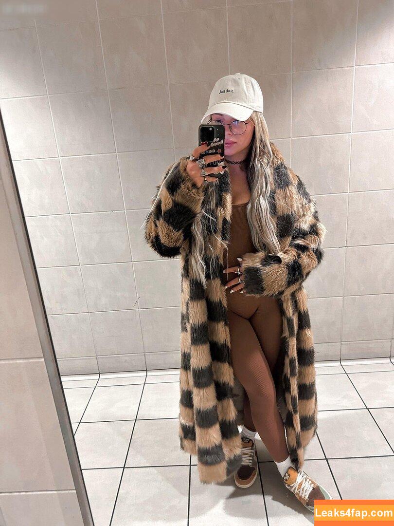 Liv Morgan / yaonlylivvonce leaked photo photo #0692