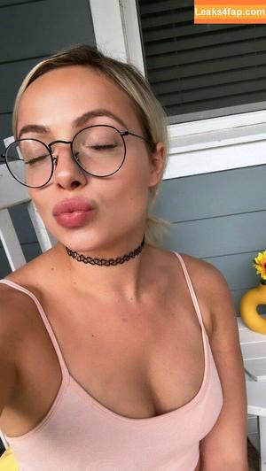 Liv Morgan photo #0314