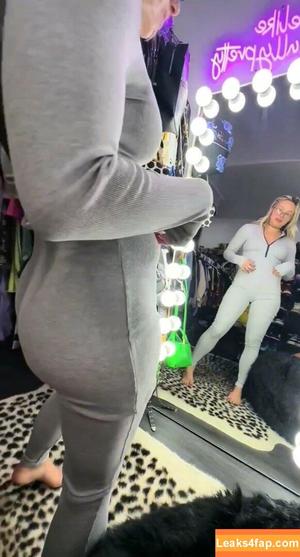 Liv Morgan photo #0355