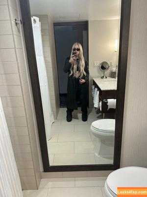 Liv Morgan photo #0432