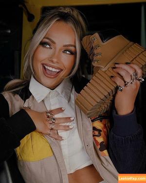 Liv Morgan photo #0491