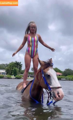 Liv Morgan photo #0610