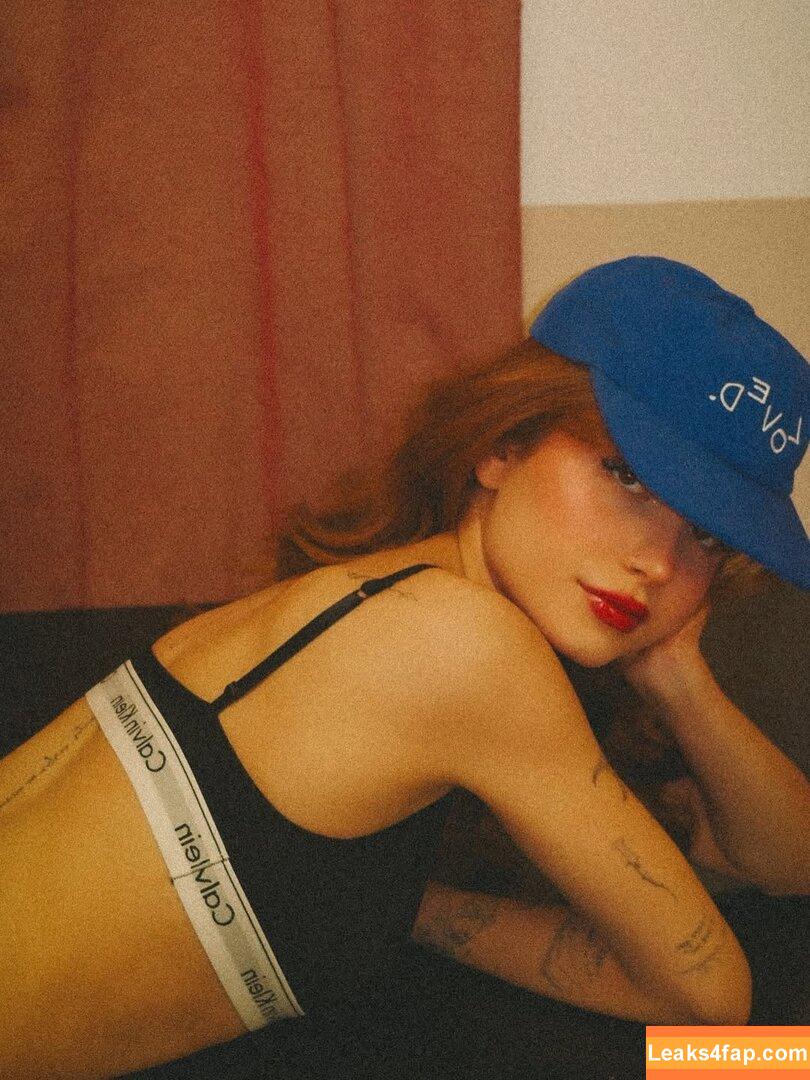 Liv Resenhas / livresenhas / livssecretlifefree слитое фото фото #0111