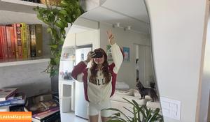 Liv Resenhas photo #0108