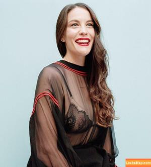 Liv Tyler photo #0019