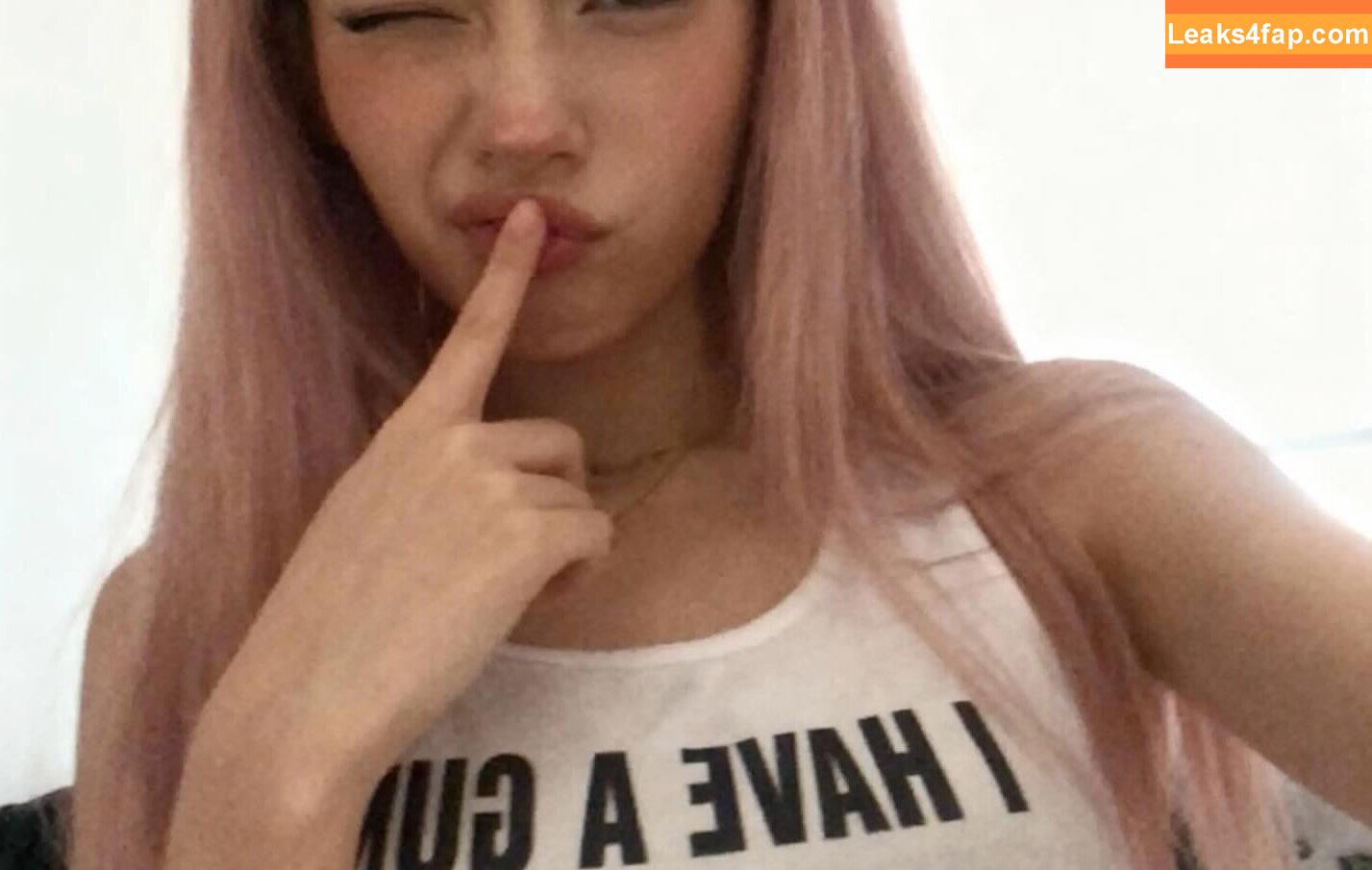 liverandheart /  leaked photo photo #0008