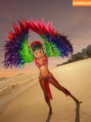 Lívia Andrade photo #0404