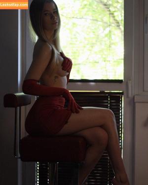 Livia Gellert photo #0011