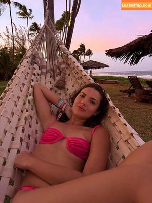 Livia Inhudes photo #0099