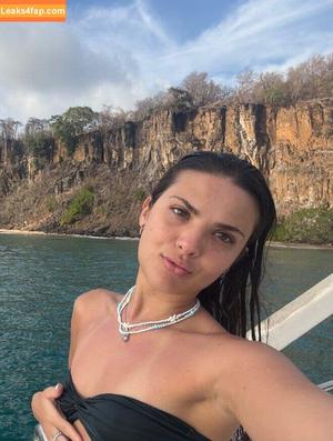 Livia Inhudes photo #0100