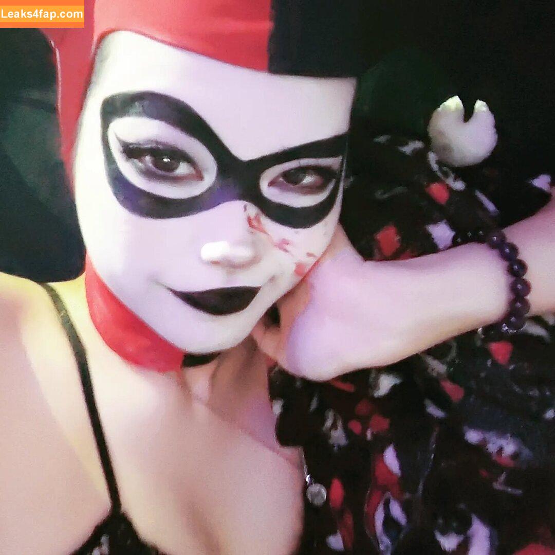 Livingdead_kev / kev / monstermama94 leaked photo photo #0093