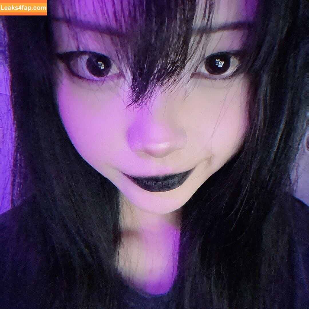 Livingdead_kev / kev / monstermama94 слитое фото фото #0097