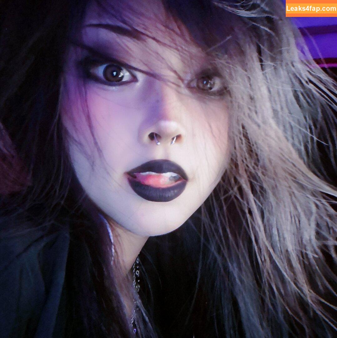 Livingdead_kev / kev / monstermama94 слитое фото фото #0117