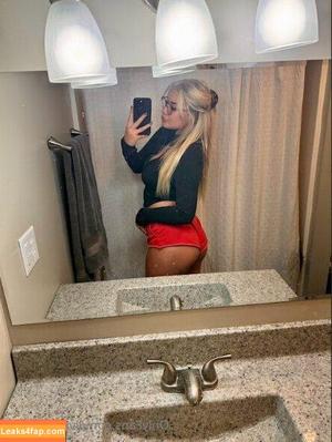 livvymack photo #0005