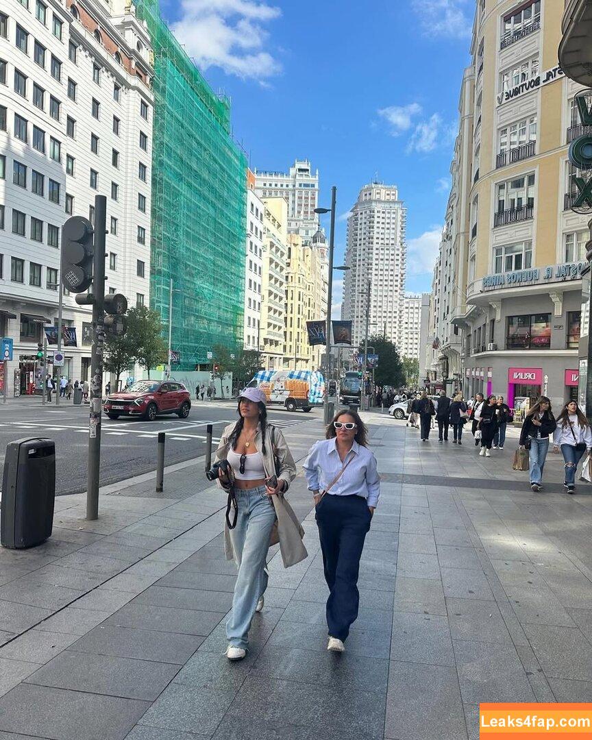 liyamizrahii / https: leaked photo photo #0031