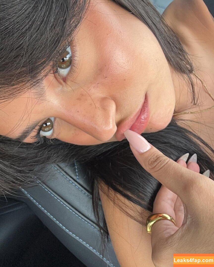 liyamizrahii / https: leaked photo photo #0042
