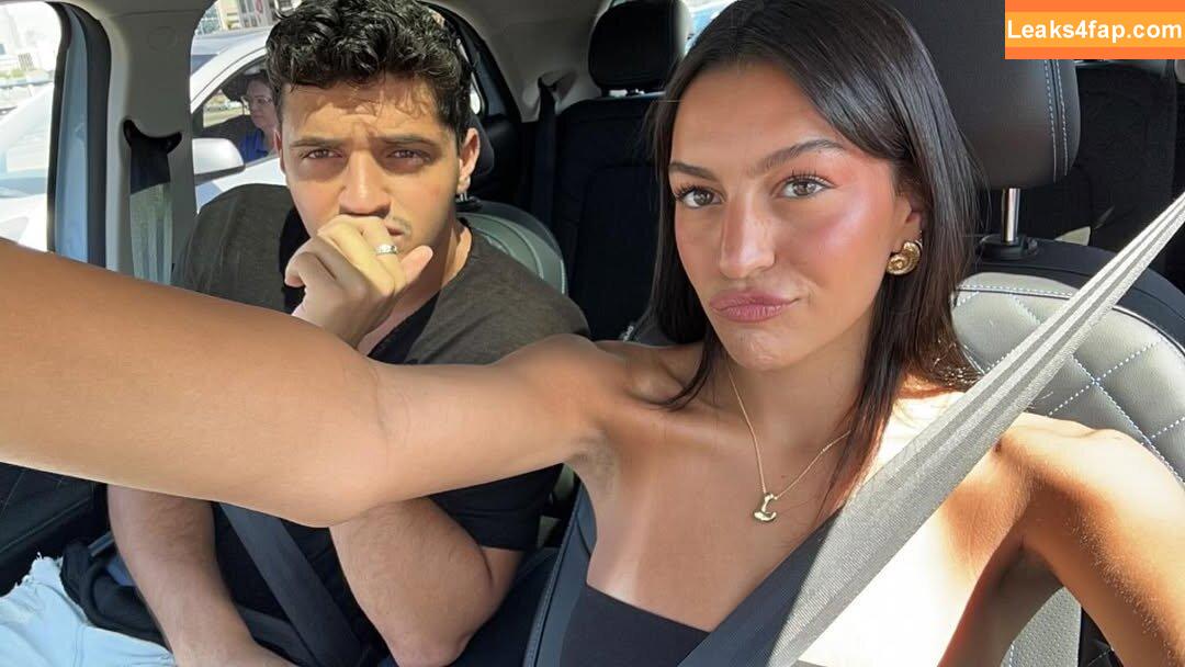 liyamizrahii / https: leaked photo photo #0051
