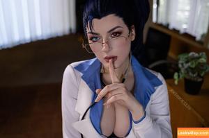 Liz Joestar photo #0023