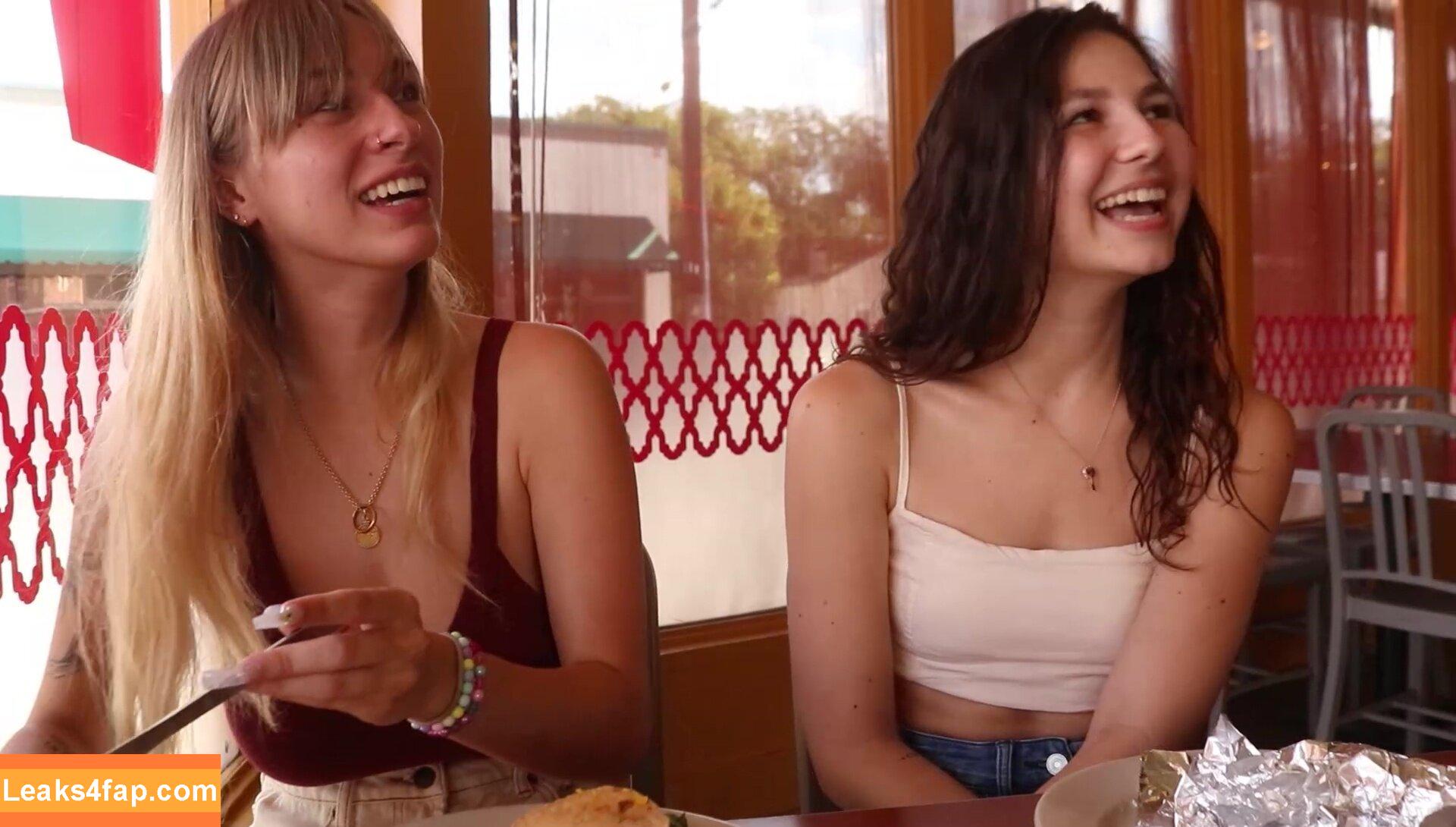 Liz Jordan / Lizjordanxxx / Lizzabell3 / notlizjordan / thelizziejordan leaked photo photo #0125