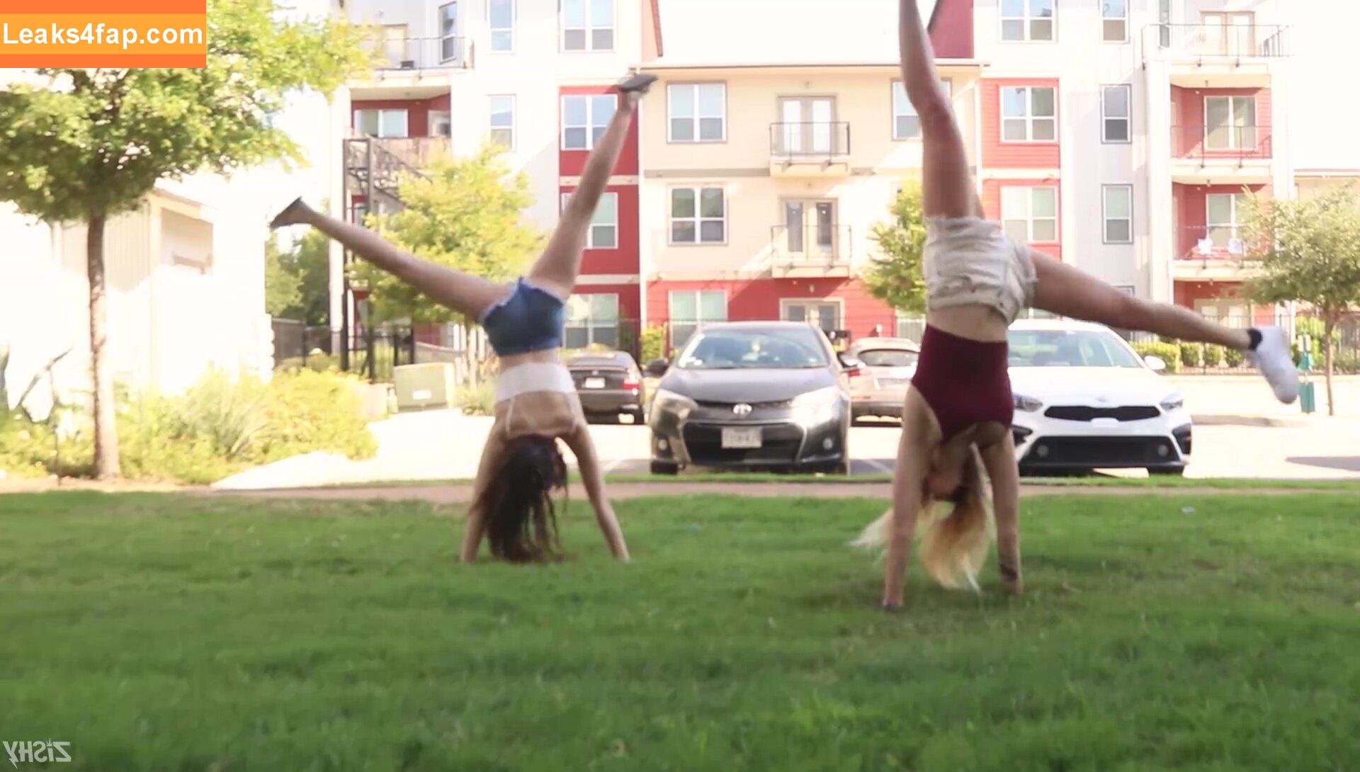 Liz Jordan / Lizjordanxxx / Lizzabell3 / notlizjordan / thelizziejordan слитое фото фото #0128