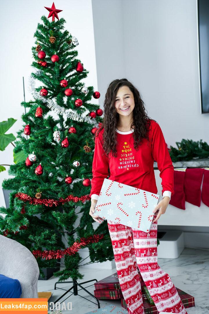 Liz Jordan / Lizjordanxxx / Lizzabell3 / notlizjordan / thelizziejordan слитое фото фото #0280