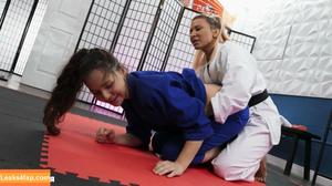 Liz Jordan photo #0286