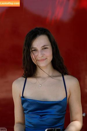 Liz Jordan photo #0600