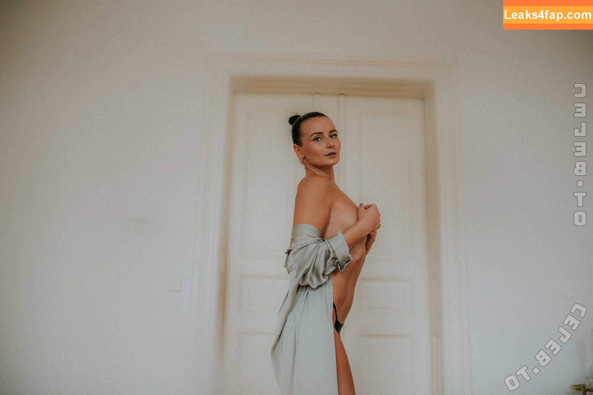 Liz Snowfoot / liz_snowfoot leaked photo photo #0176