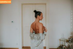 Liz Snowfoot photo #0169