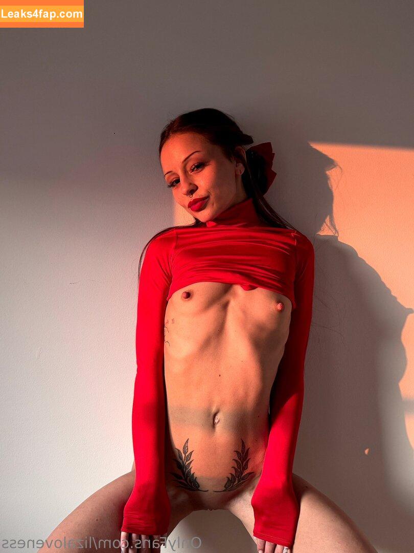 lizaloveness /  leaked photo photo #0049