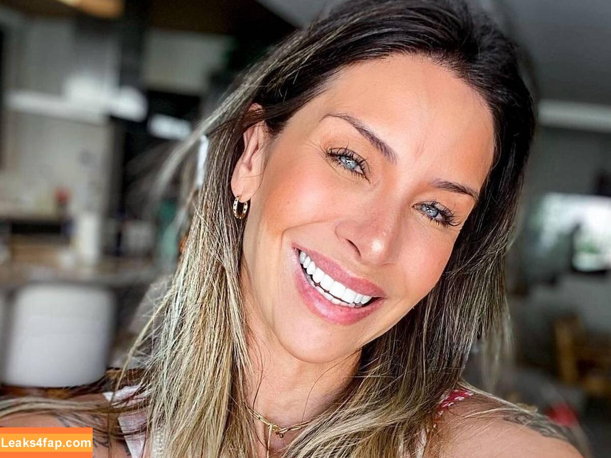 Lizi Benites /  leaked photo photo #0003