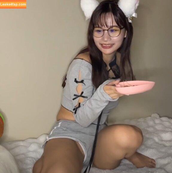 lizpechi /  leaked photo photo #0001