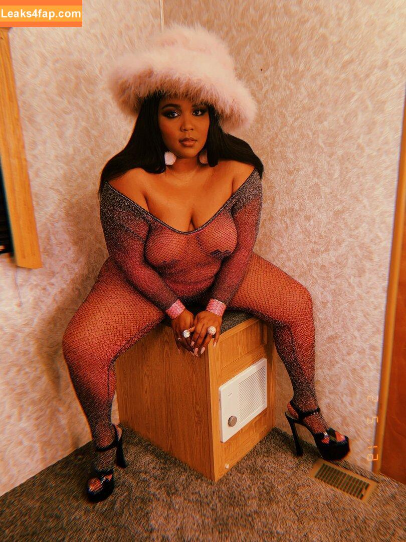 Lizzo / lizzobeeating leaked photo photo #0005