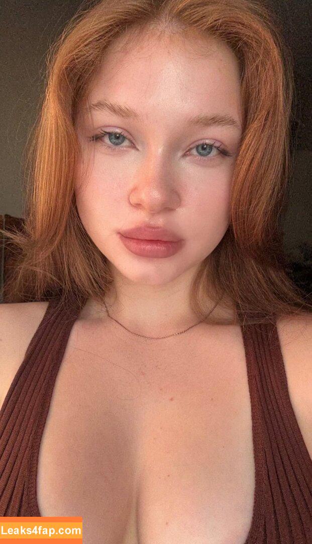 Lizzy Wild /  leaked photo photo #0004