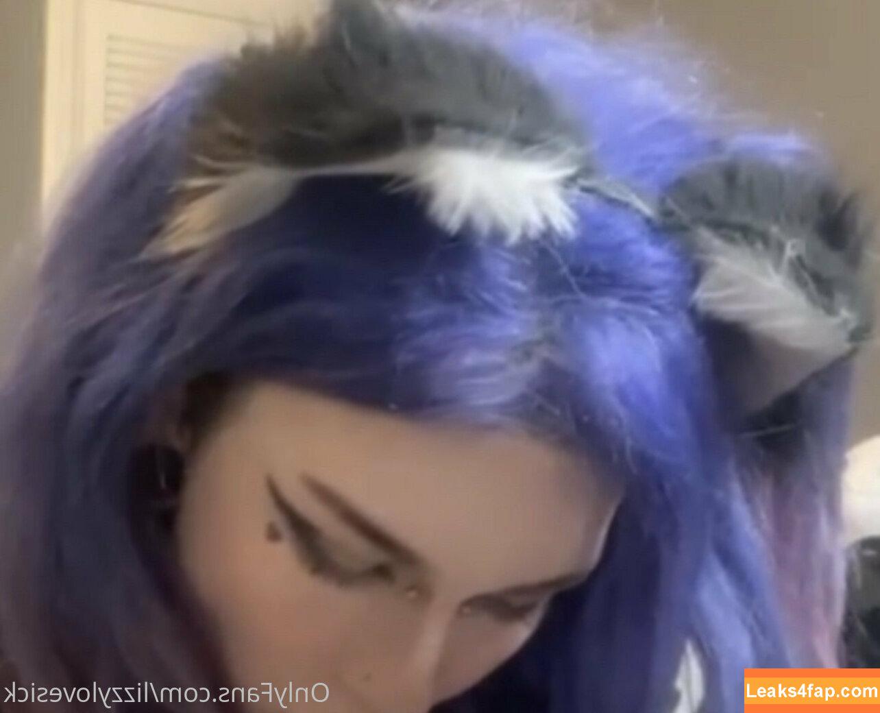 lizzylovesick /  leaked photo photo #0095