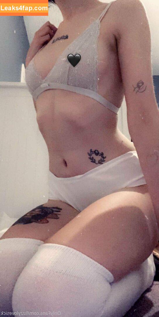 lizzylovesick /  leaked photo photo #0170