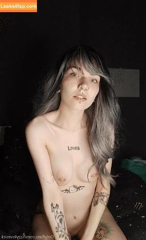 lizzylovesick photo #0027