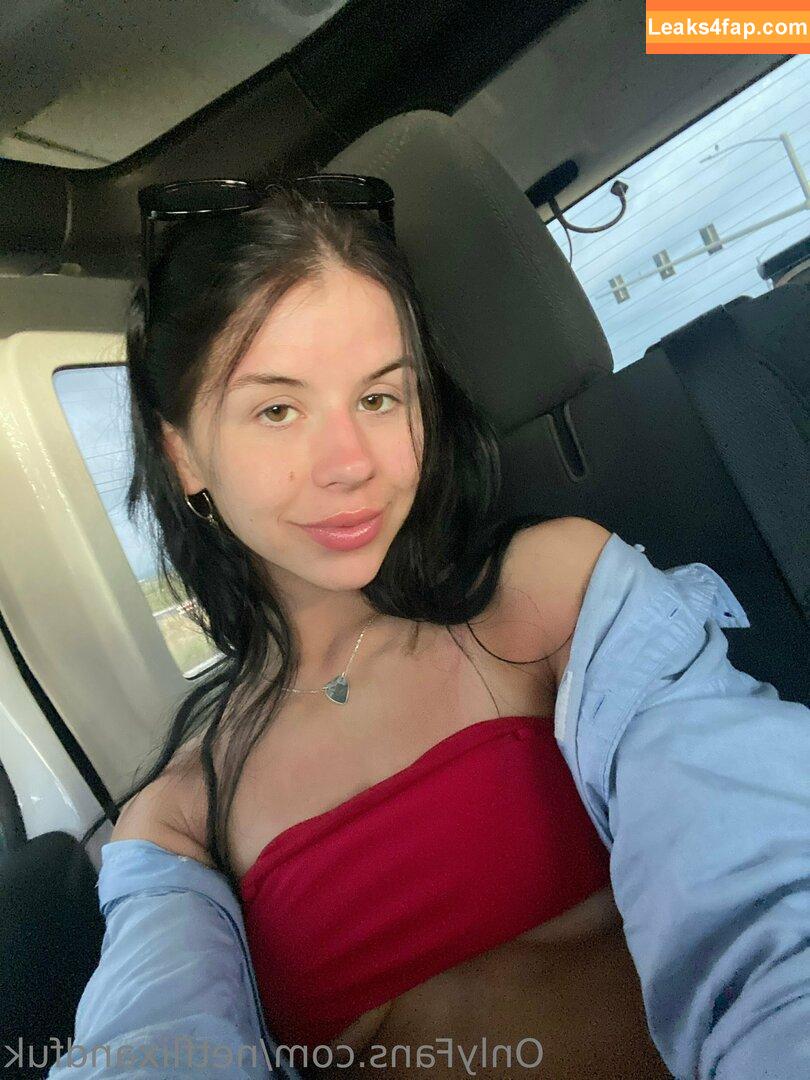 lizzysnyder18 / elizabethsnyder leaked photo photo #0101