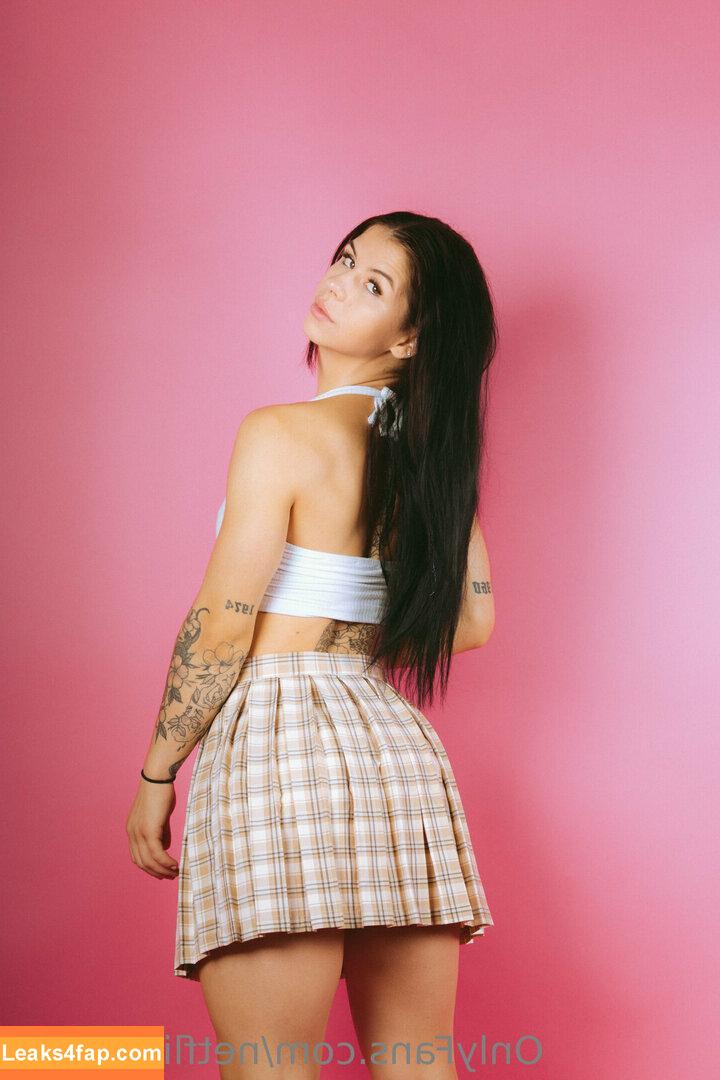 lizzysnyder18 / elizabethsnyder leaked photo photo #0112