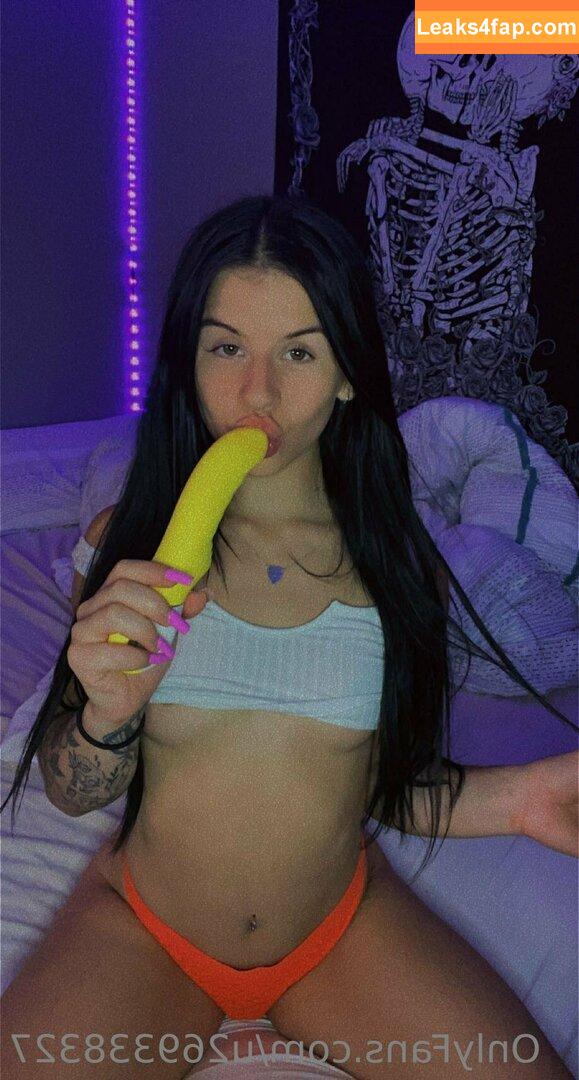 lizzysnyder18 / elizabethsnyder leaked photo photo #0178