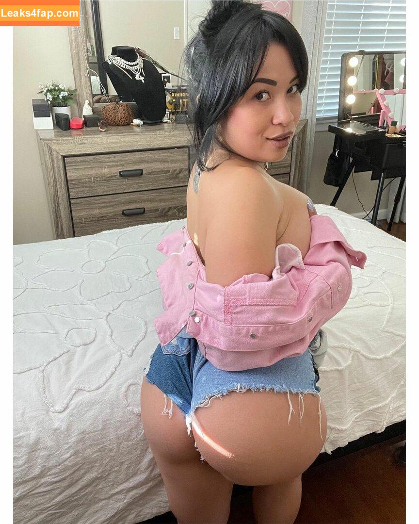 lizzywurst / luvlyzzy leaked photo photo #0555
