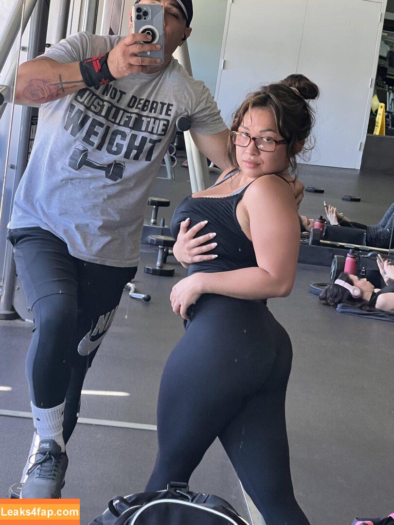 lizzywurst / luvlyzzy leaked photo photo #0912