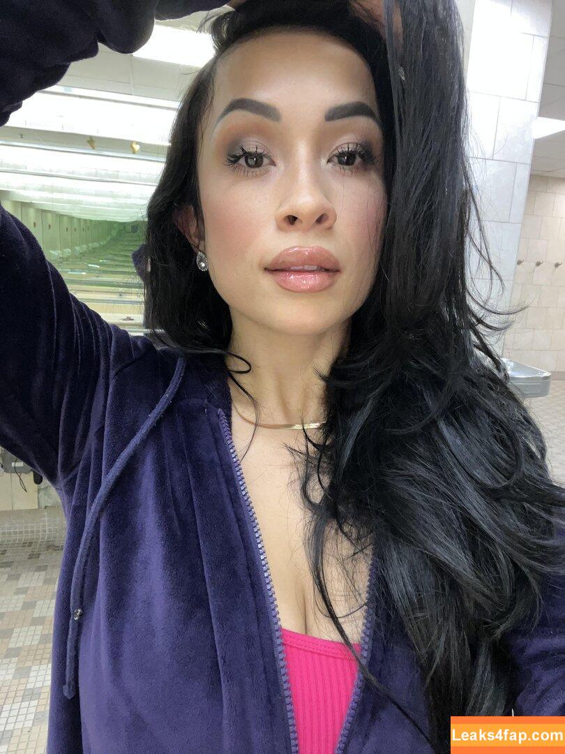 lizzywurst / luvlyzzy leaked photo photo #0929