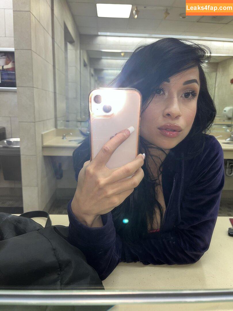 lizzywurst / luvlyzzy leaked photo photo #0937